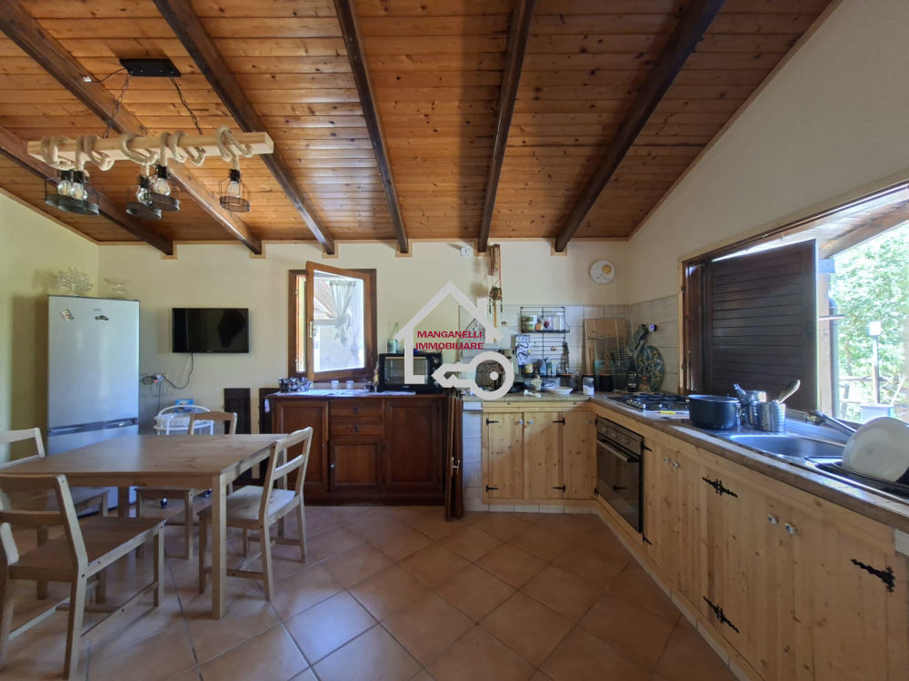 Villa in legno con piscina a Cicerale